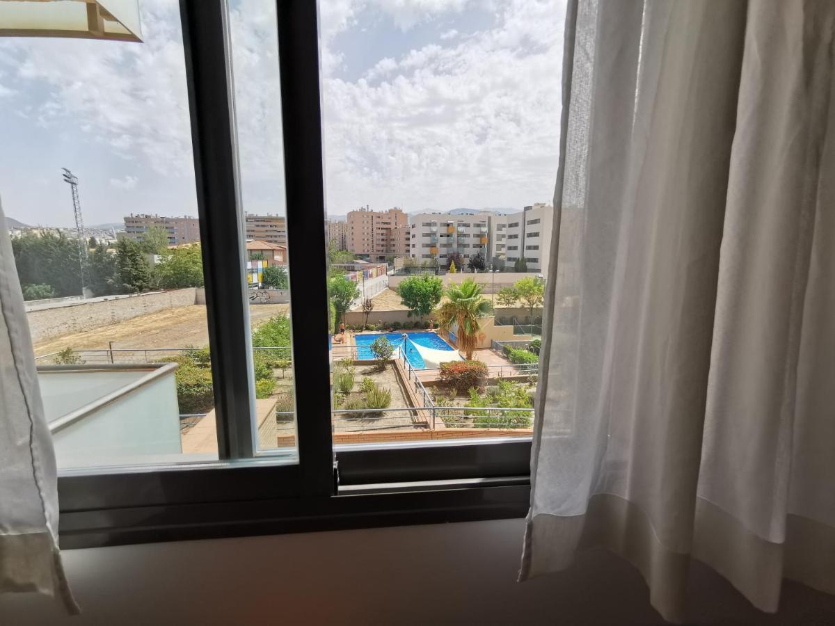Piso Centro De Granada Junto Al Metro Leilighet Eksteriør bilde