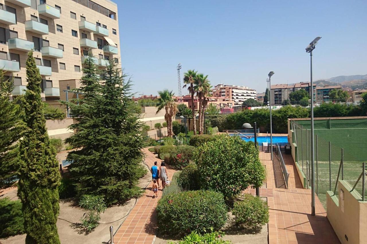 Piso Centro De Granada Junto Al Metro Leilighet Eksteriør bilde